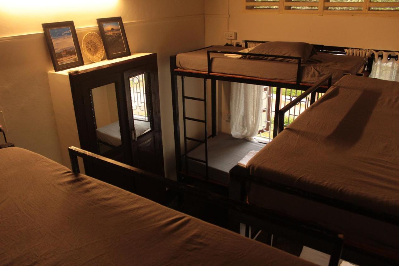 Piggy Hostel Варкала Екстериор снимка