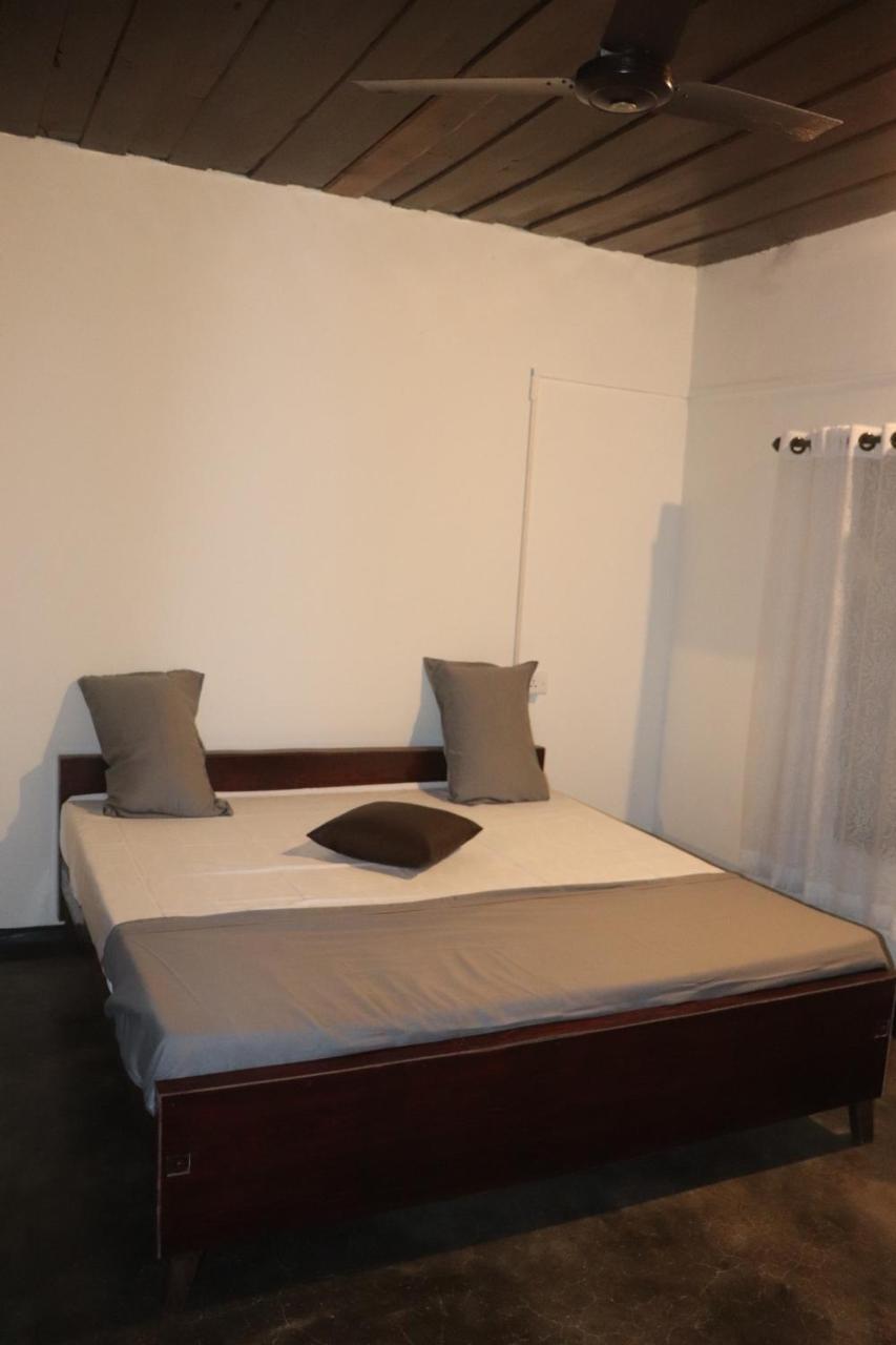 Piggy Hostel Варкала Екстериор снимка