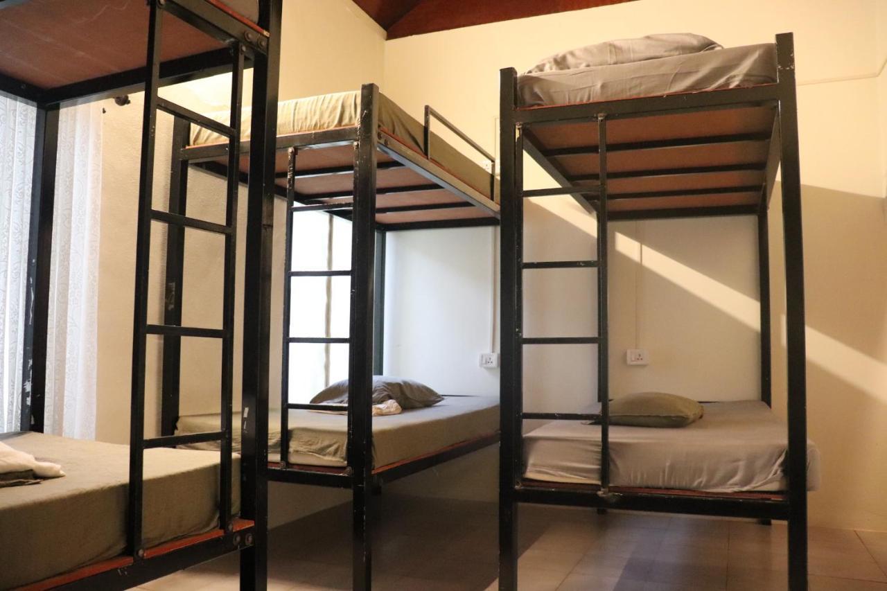 Piggy Hostel Варкала Екстериор снимка