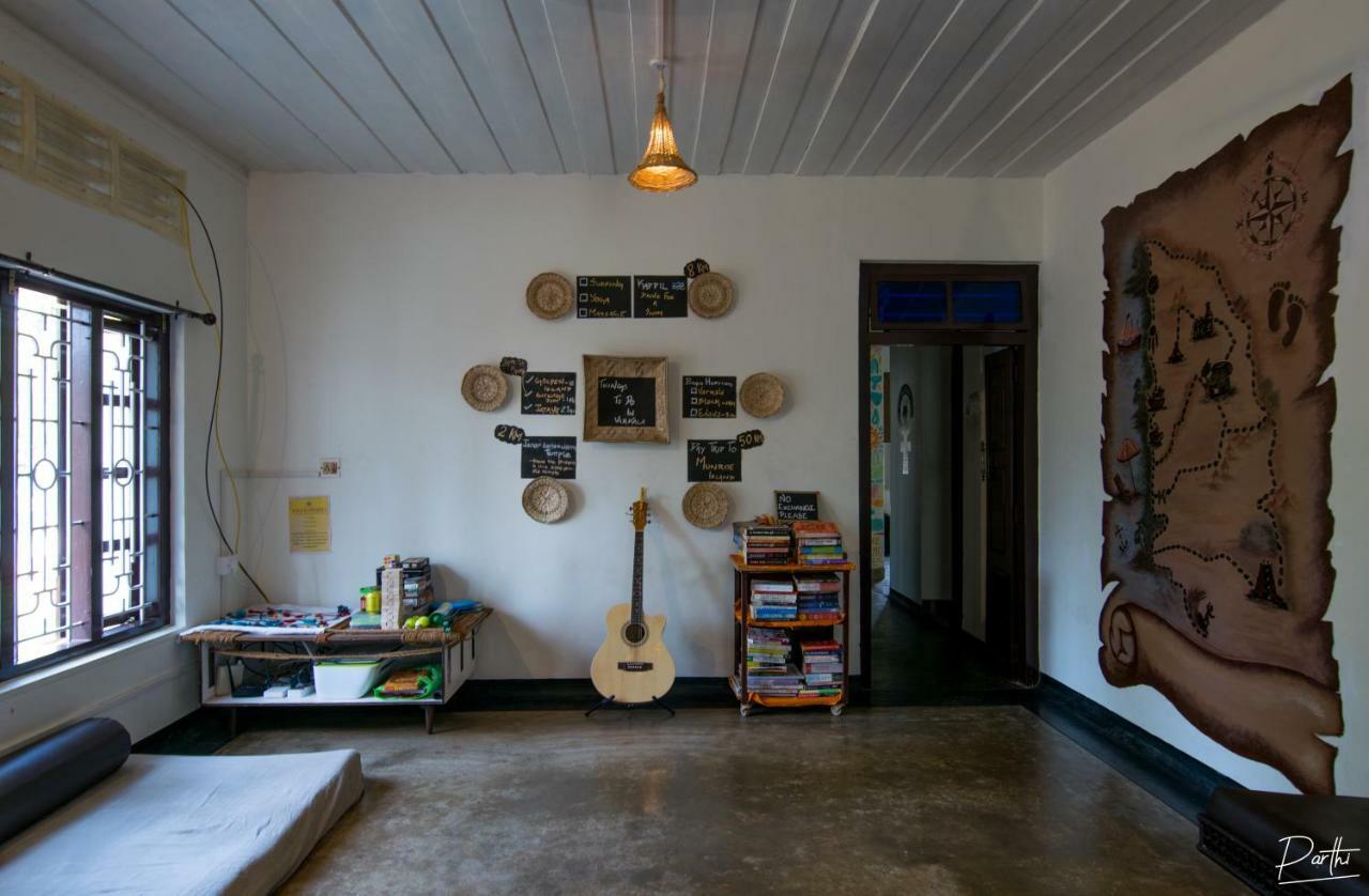 Piggy Hostel Варкала Екстериор снимка